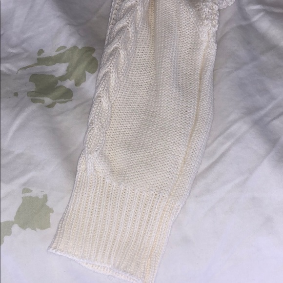 wild Fable cropped cream sweater - Picture 5 of 9